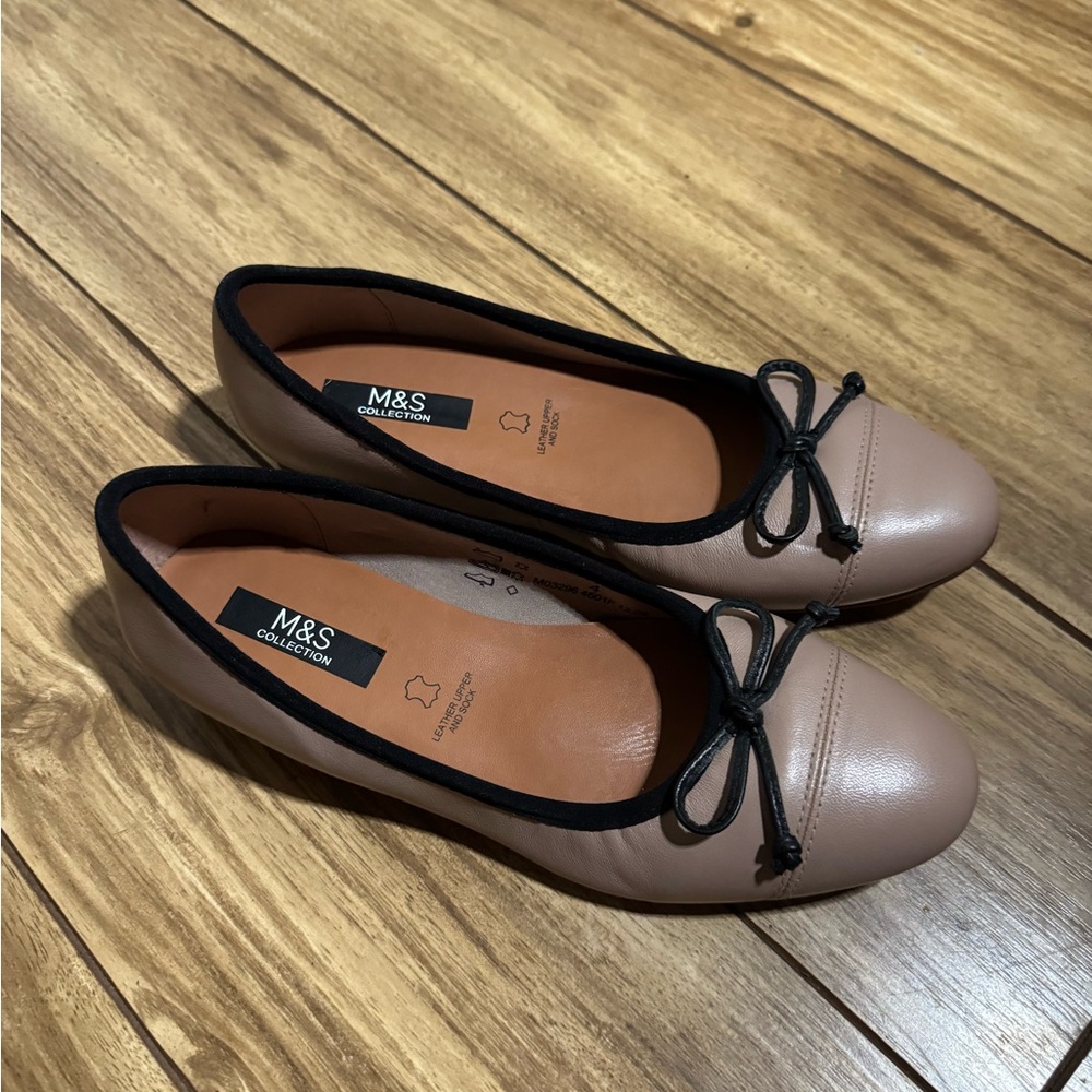 M&S collection brand women slip on flats size 37, which equates to US 6 1/2.